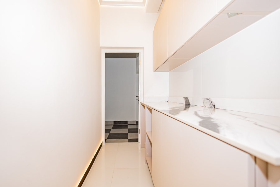 4 Bedroom Property for Sale in Sandown Western Cape